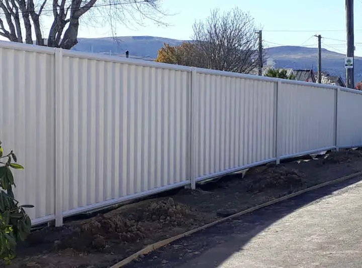 Surfmist Colorbond fence in Fairfield